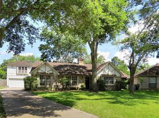 12102 Leafy Arbor Dr, Houston, TX 77070