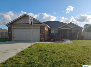 104 Caleb Cir, Owens X Rds, AL 35763