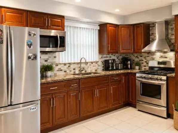 101 SW 64th Ave, Pembroke Pines, FL 33023