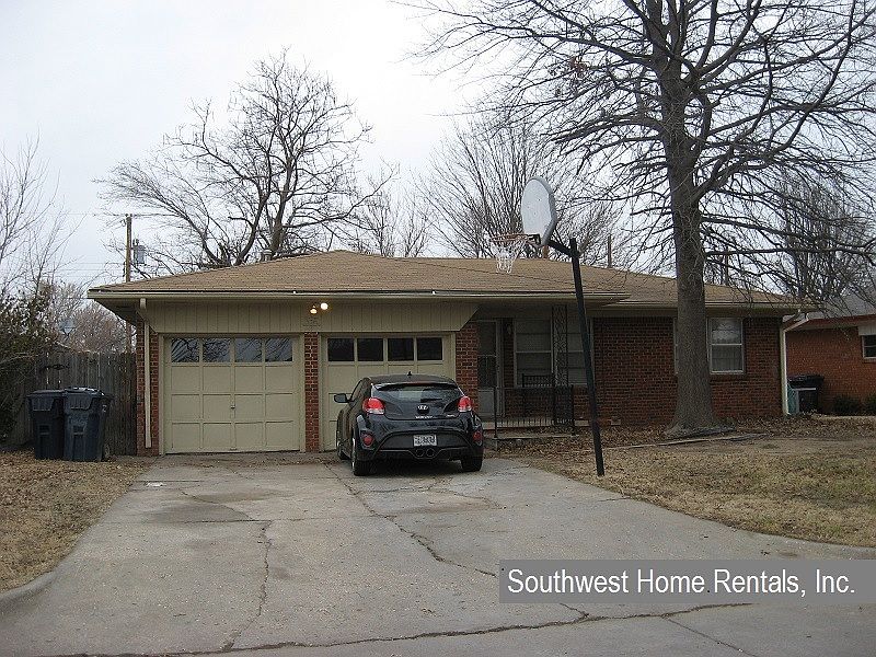 1st image of 2641 SW 54th Pl