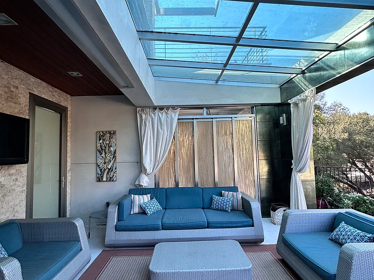 outdoor seating area
