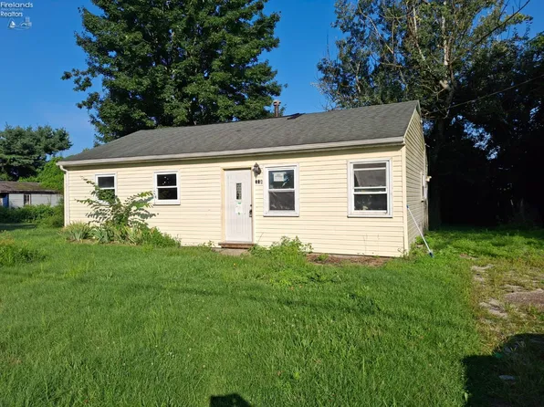 310 Melanie Ln, Milan, OH 44846