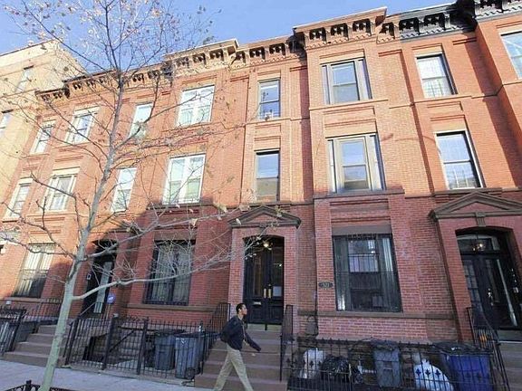 4th image of 317 Lewis Ave #Gr1