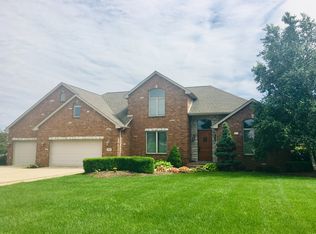 901 Canterbury Ln, Bourbonnais, IL 60914