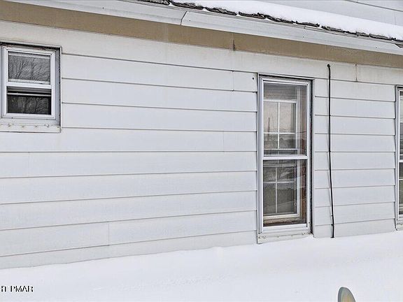 2nd image of 940 Providence Rd