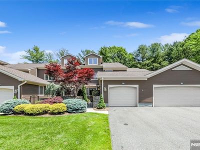 238 Westervelt Ln, Mahwah, NJ, 07430