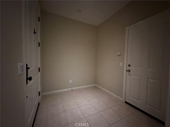 2nd image of 133 Lamplighter