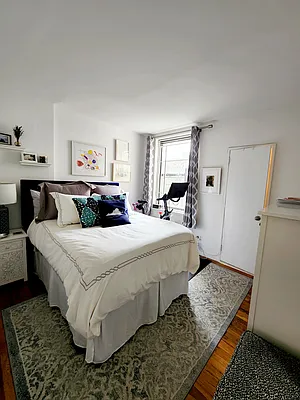 Rented by Oxford Property Group | media 17