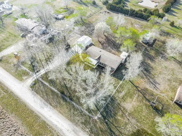 14869 SW 158th Ter, Rose Hill, KS 67133