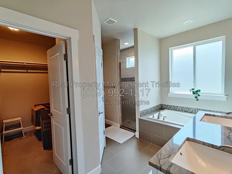 1108 S Kansas Pl — Photo 18