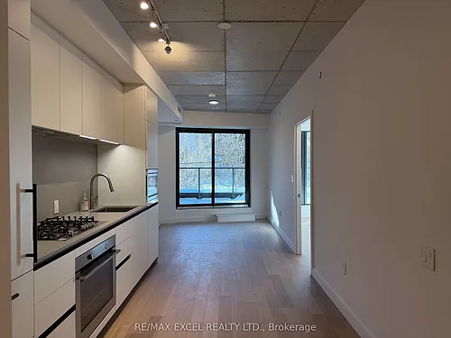 1720 Bayview Ave Photo 1