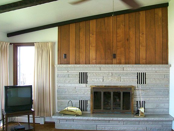 5th image of 50 Villa Heights Ct