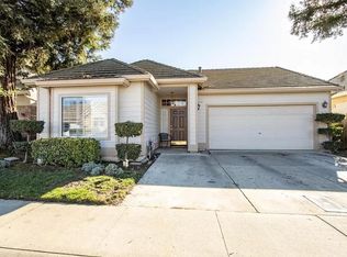 2212 Lantern Dr, Modesto, CA 95355