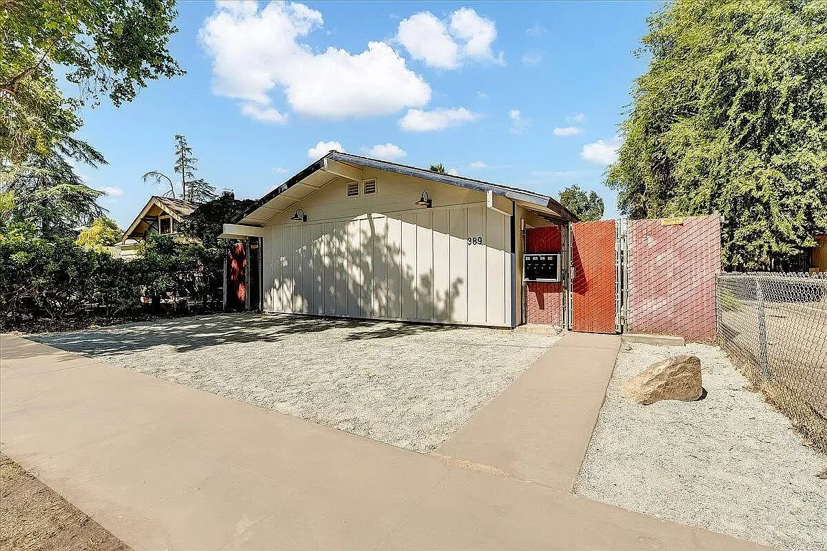 Building Photo - 389 N Glenn Ave #101
