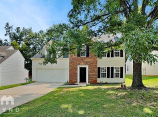 5302 Kiev Dr, Charlotte, NC 28216
