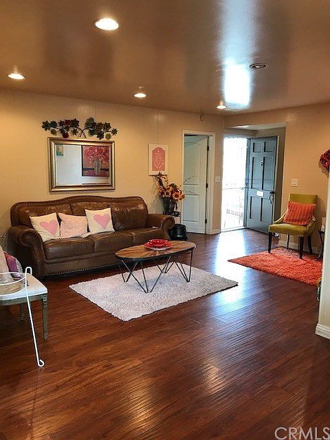 1st image of 8633 San Rio Dr