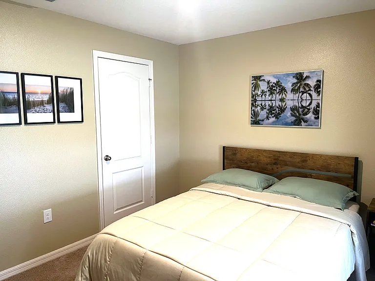 37 Rickenbacker Dr — Photo 22
