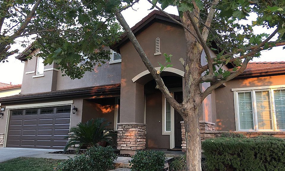 1st image of 2904 Southcreek Dr