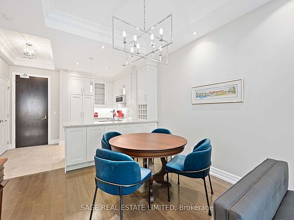 4th image of 20 Burkebrook Pl #212