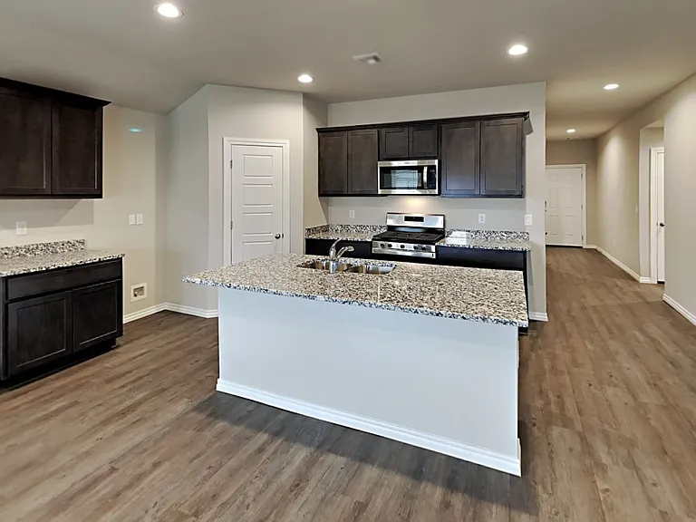 4412 Palmetto Bluff Dr — Photo 4
