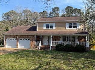 612 Railway Rd, Yorktown, VA 23692
