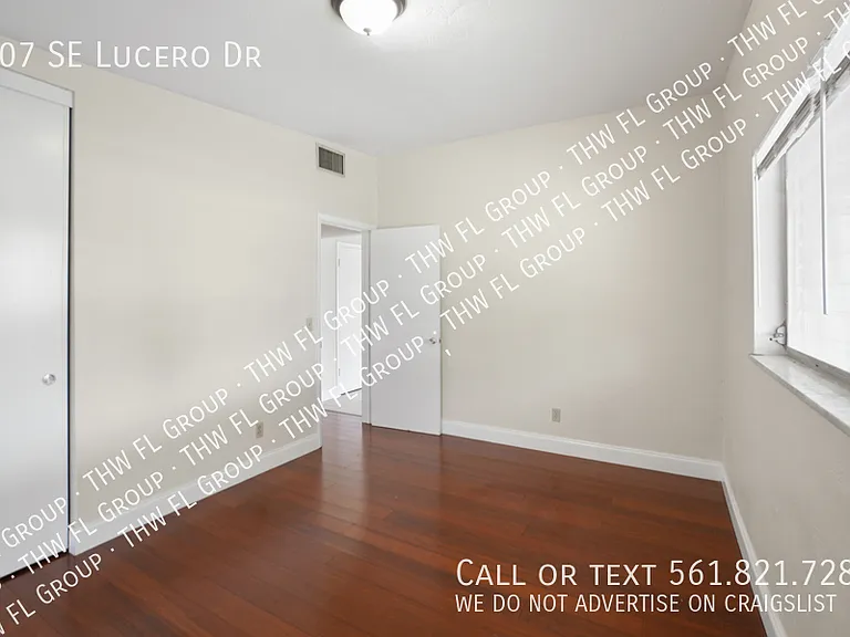 107 SE Lucero Dr — Photo 8