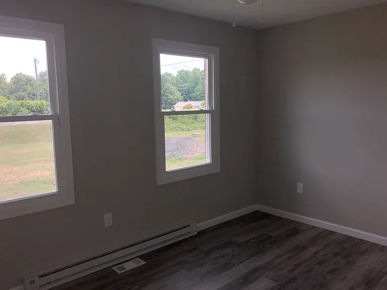9384 Windsor Dr — Photo 13