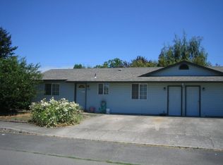 210-220 N 2nd St, Aumsville, OR 97325