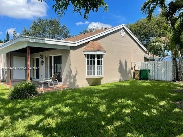 11160 SW 11th Pl #11160 — Photo 12