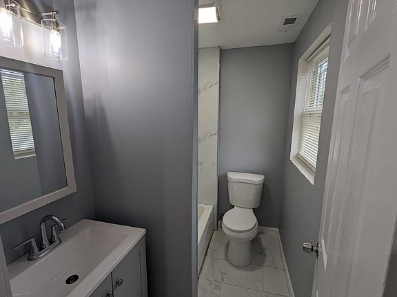 2nd image of 75 Hillside Ave Unit 2