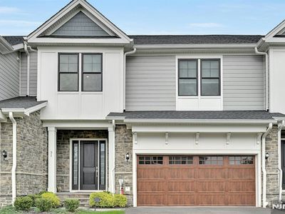 31 St Andrews Circle, River Vale, NJ, 07675