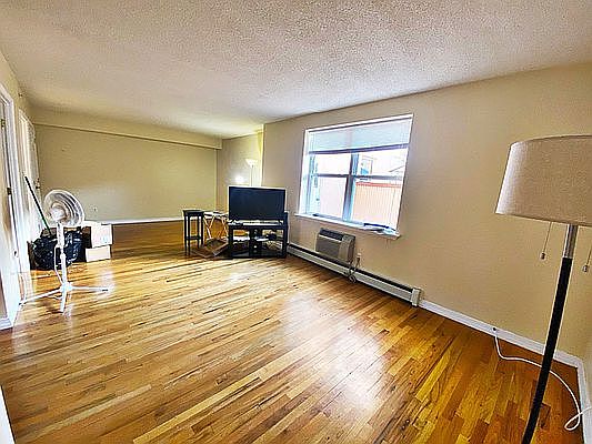 3rd image of 6902 Narrows Ave #1T