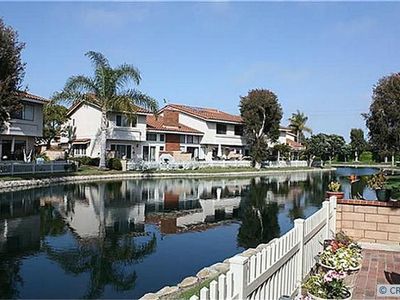 7915 Moonmist Cir #121, Huntington Beach, CA, 92648