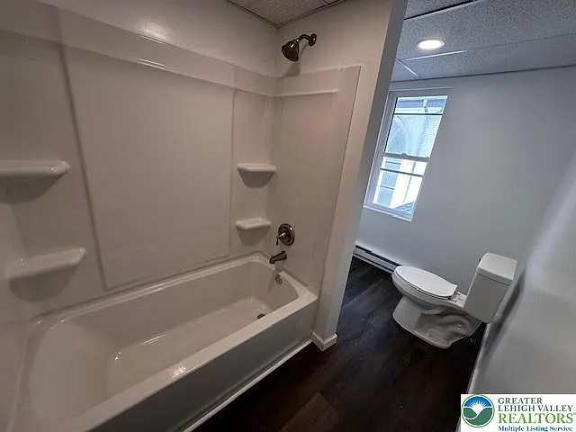 2 bed, 1.0 bath, 1000 sqft, $925 — Photo 4