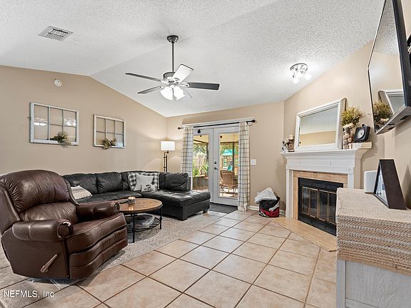 2nd image of 12437 SAFESHELTER Drive S