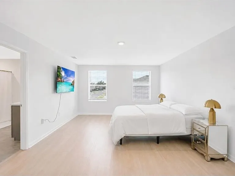 7601 Rosewood Garden Loop — Photo 6