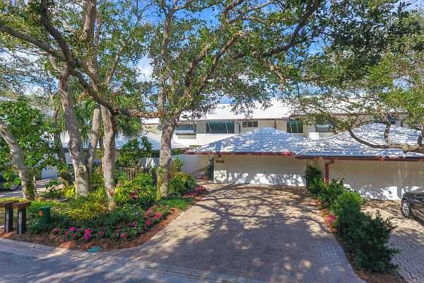 Home For Sale In Boca Marina