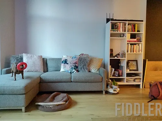 Rented by The KCI Group | media 38