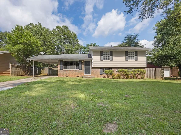 8766 Homewood Ct, Riverdale, GA 30274