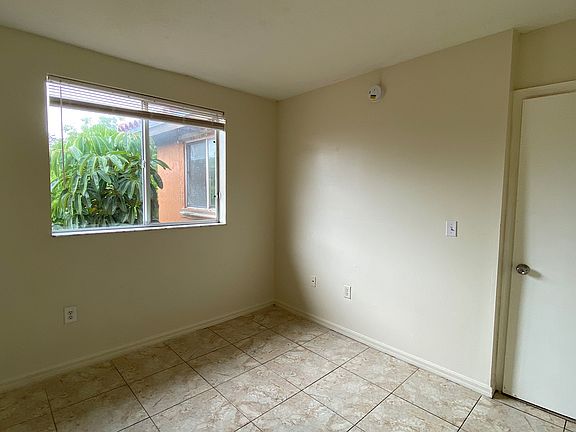 5th image of 17602 NW 25th Ave #305-1-122