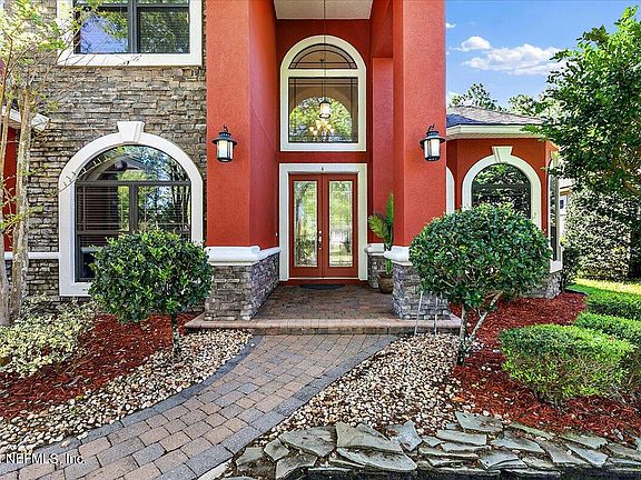 4th image of 13058 Highland Glen Way S