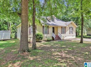 1008 7th Pl, Sylacauga, AL 35150