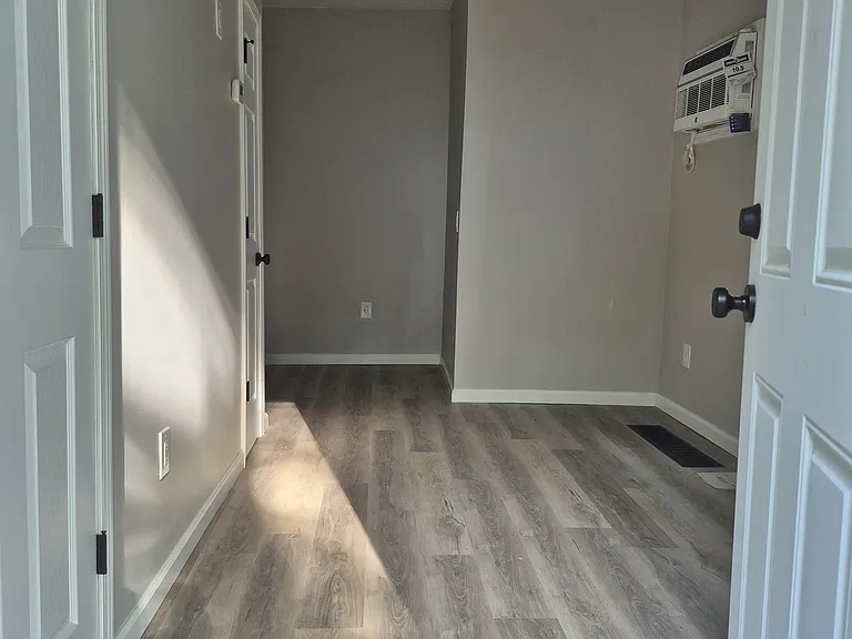 136 N Mantua St #2 — Photo 1