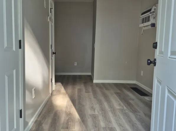 136 N Mantua St APT 2, Kent, OH 44240