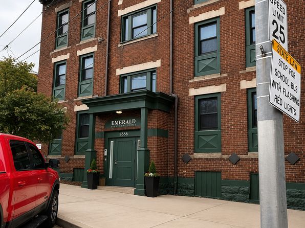 1656 Broadway Ave #201