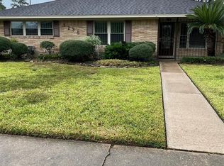 1235 Stonecrest Dr, Houston, TX 77018