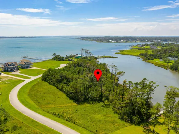 304 Quiet Cv, Gloucester, NC 28528