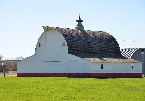 2nd image of 332 County Road 515
