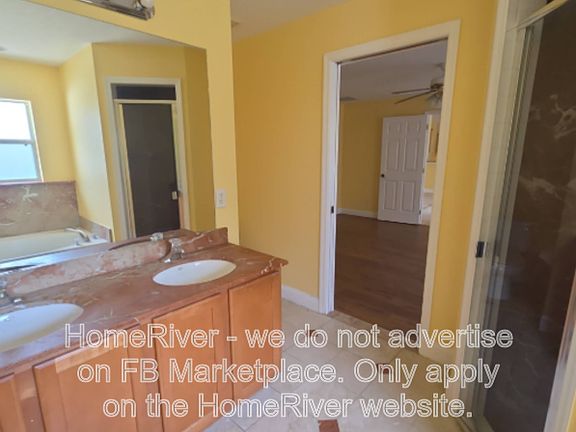 3rd image of 843 Americana Blvd NW