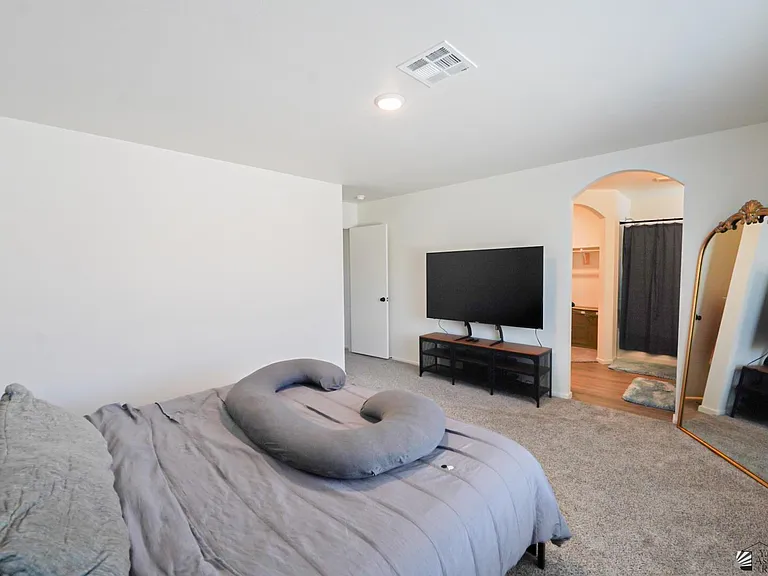 7316 E 45th Pl — Photo 5